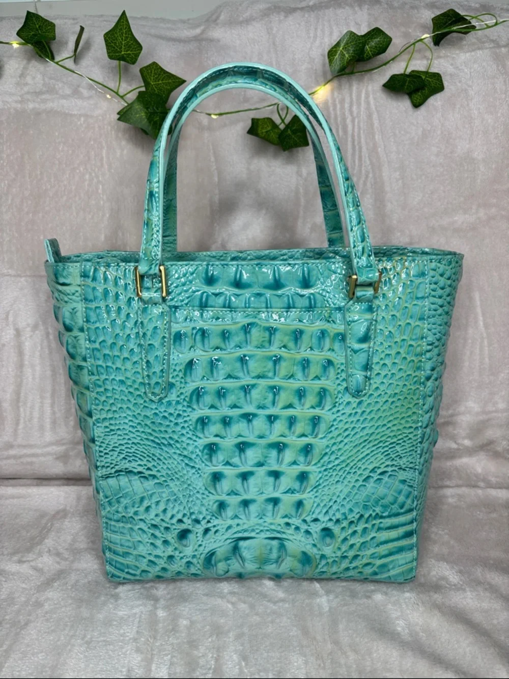 Brahmin Harrison Carryall Glass Glossy Rare Find - Picture 10 of 14